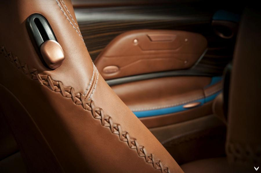 Детали интерьера Porsche 911 Carrera Cabriolet by Vilner 2020 года  (фото 11 из 21)